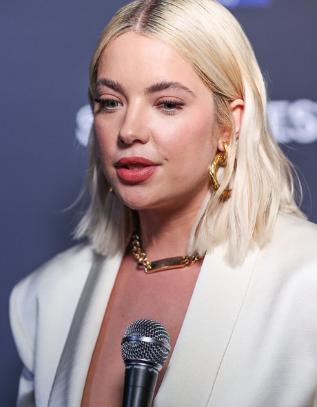 Ashley Benson photo 164