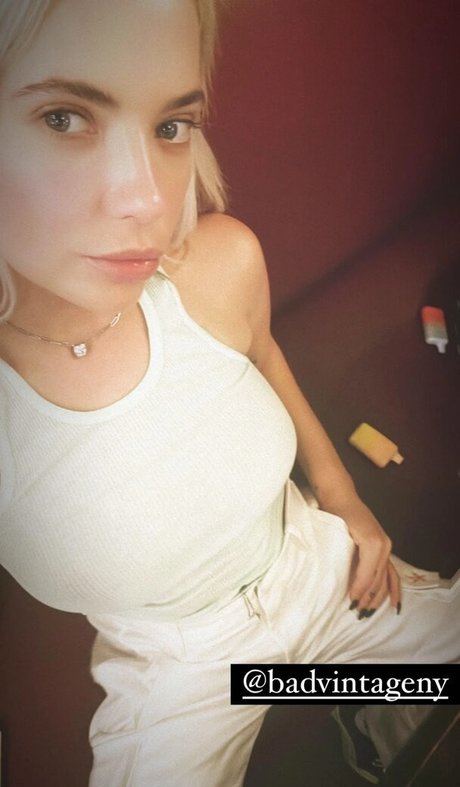 Ashley Benson photo 193