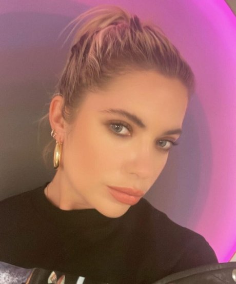 Ashley Benson photo 280