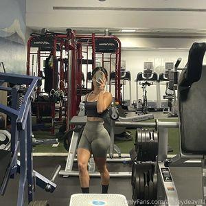 Ashley De Avilla photo 26