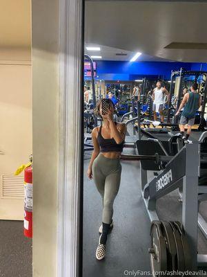 Ashley De Avilla photo 31