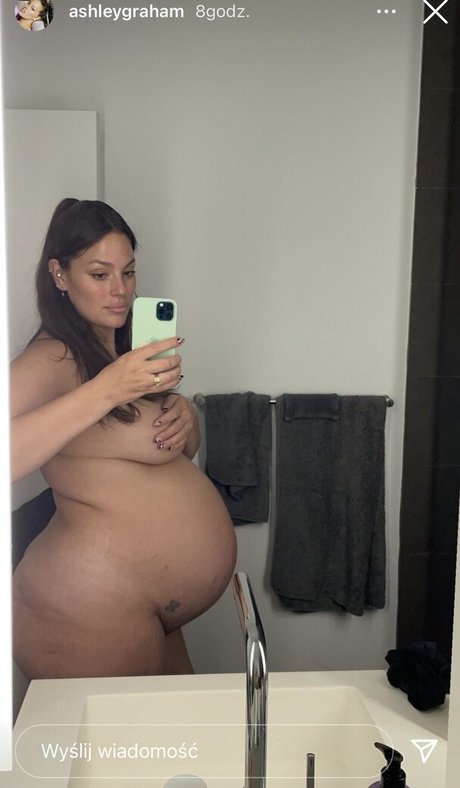 Ashley Graham photo 20
