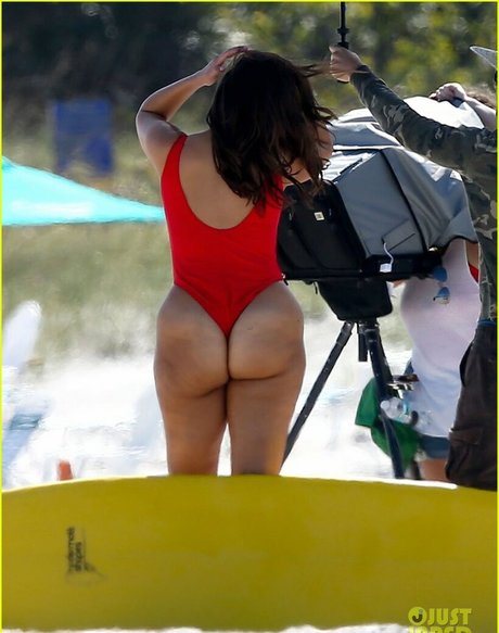 Ashley Graham photo 45