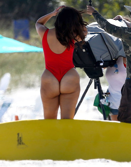 Ashley Graham photo 61