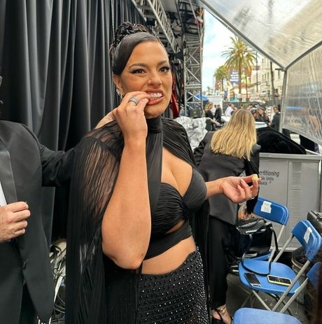 Ashley Graham photo 73