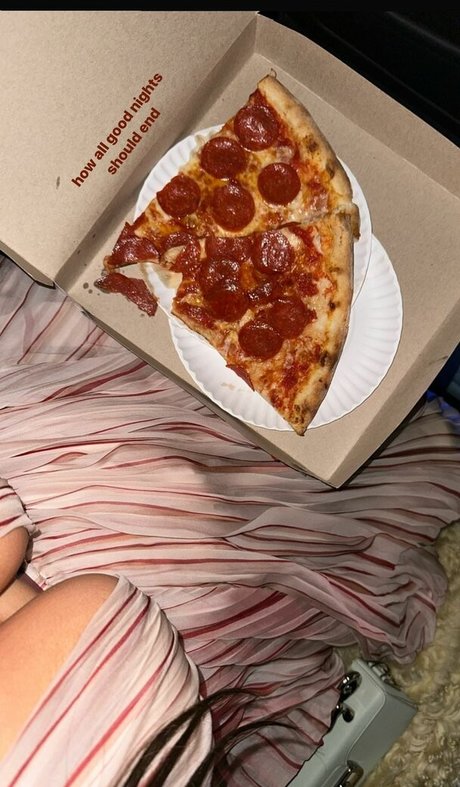 Ashley Graham photo 252