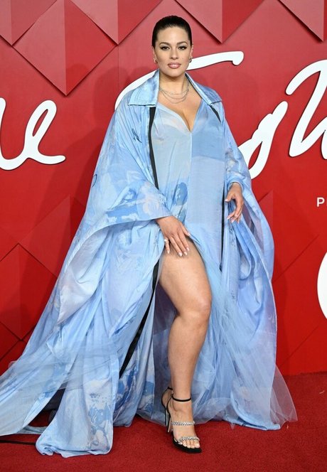 Ashley Graham photo 271