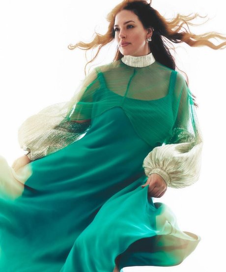 Ashley Graham photo 415