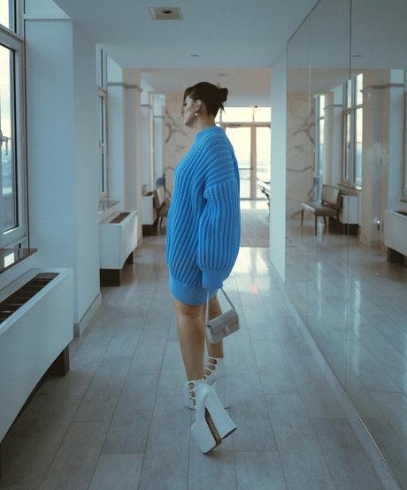 Ashley Graham photo 430