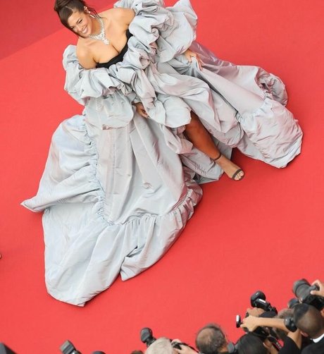 Ashley Graham photo 479