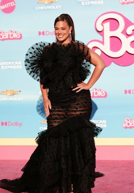 Ashley Graham photo 534