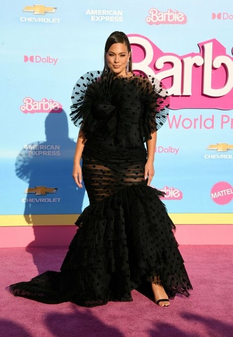 Ashley Graham photo 537