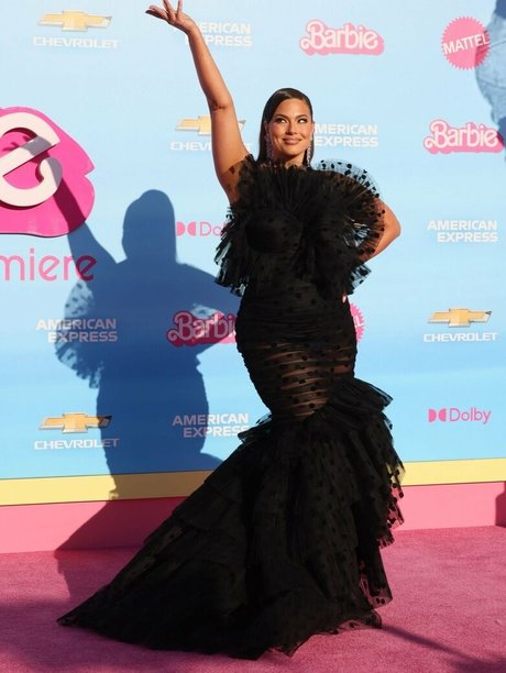 Ashley Graham photo 540