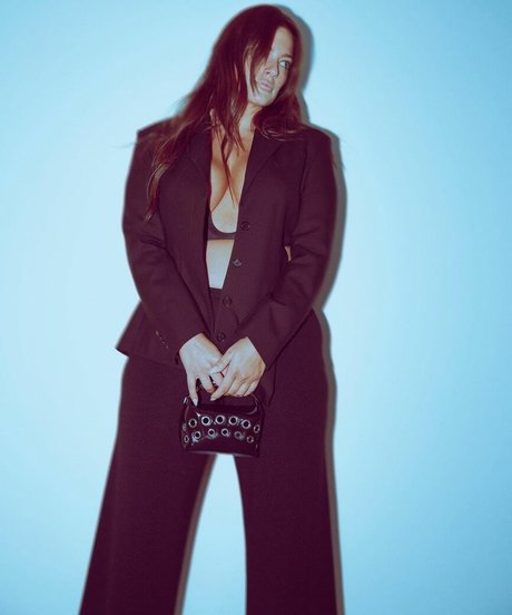 Ashley Graham photo 575