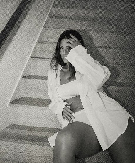 Ashley Graham photo 605