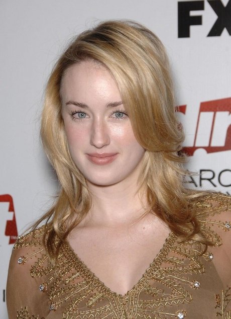 Ashley Johnson photo 25
