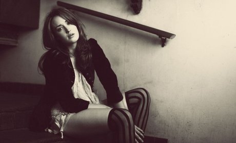 Ashley Johnson photo 49