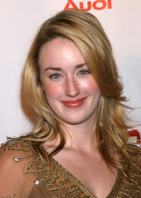 Ashley Johnson photo 70
