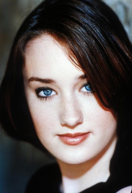 Ashley Johnson photo 101