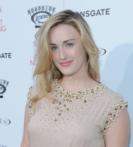 Ashley Johnson photo 130
