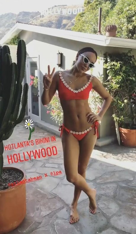 Ashley Madekwe photo 6