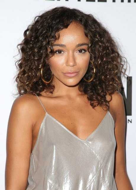 Ashley Madekwe photo 14