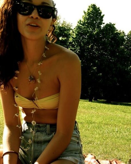Ashley Madekwe photo 15