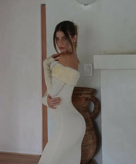 Ashley Marie Dickerson photo 820