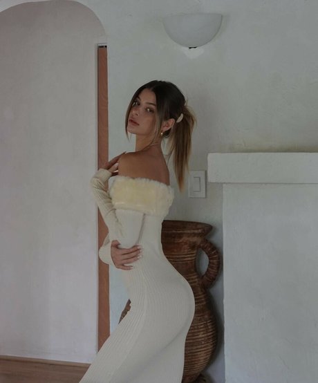 Ashley Marie Dickerson photo 826