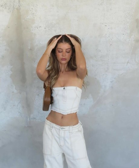 Ashley Marie Dickerson photo 1478