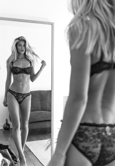 Ashley Marie Dickerson photo 2208