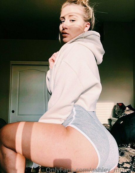 Ashley Monet photo 53