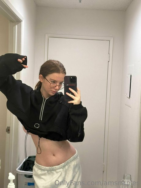 Ashley Suarez photo 23