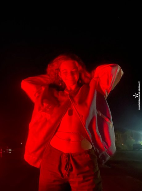 Ashley Suarez photo 55