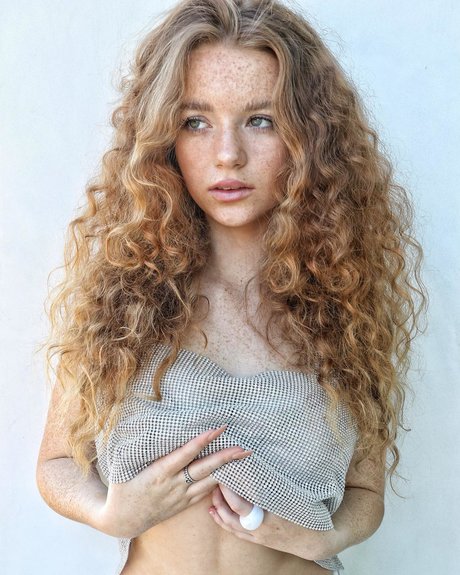 Ashley Suarez photo 154