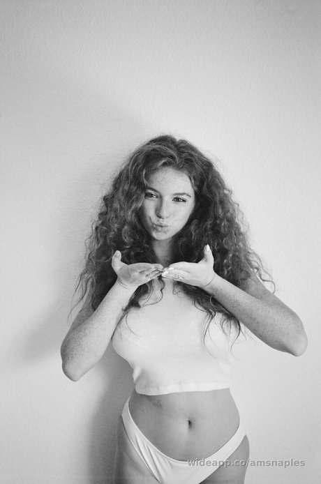 Ashley Suarez photo 206