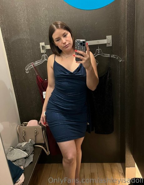 Ashleyisadoll photo 20