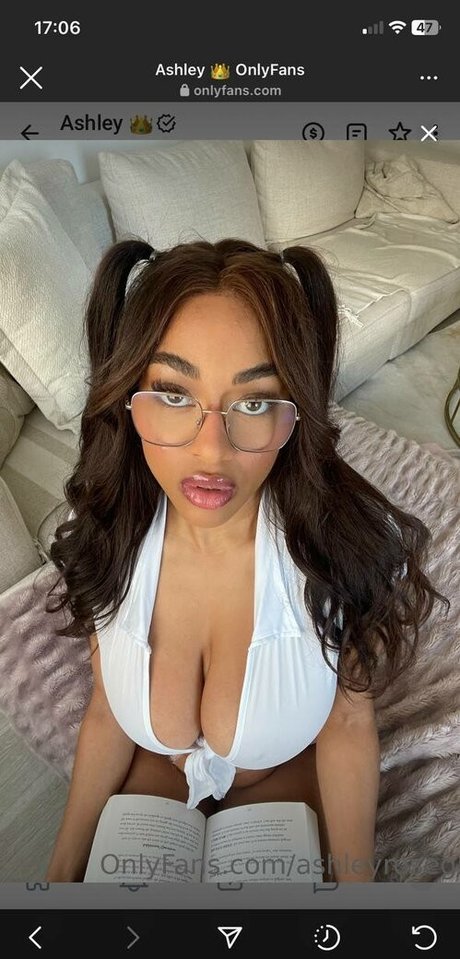 Ashleyroseglam photo 12