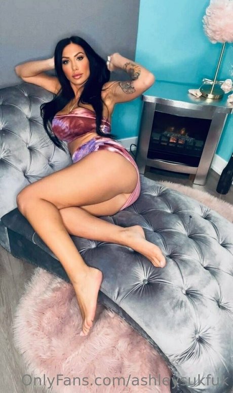 Ashley Suk Fuk photo 233