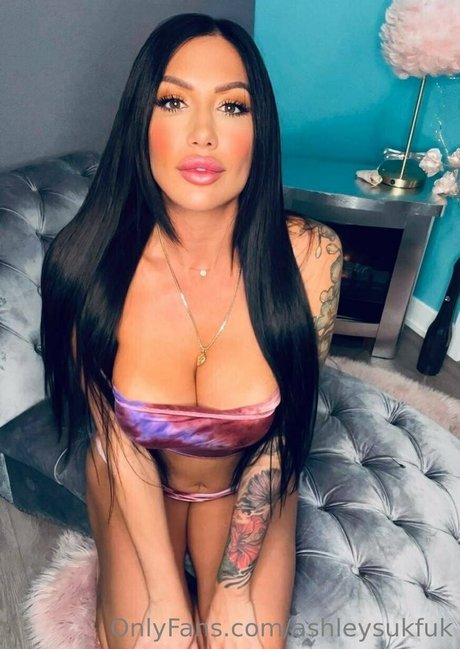 Ashley Suk Fuk photo 237