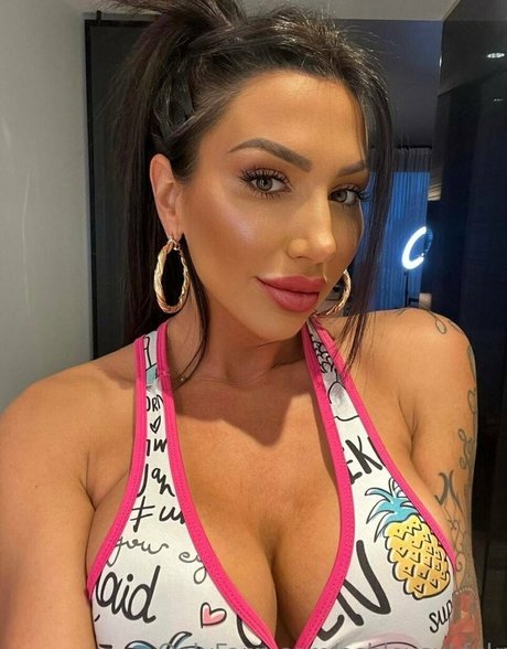 Ashley Suk Fuk photo 275