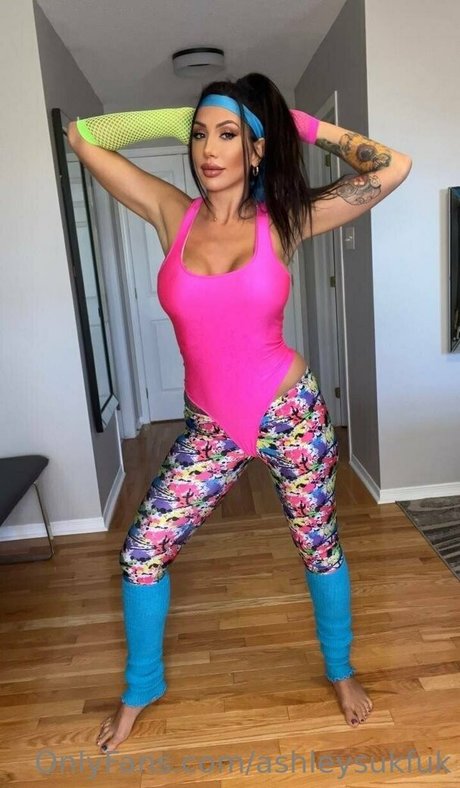 Ashley Suk Fuk photo 309