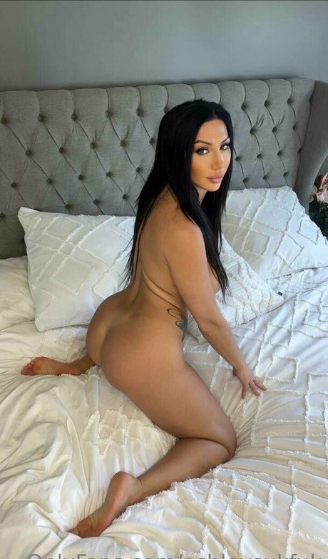 Ashley Suk Fuk photo 363