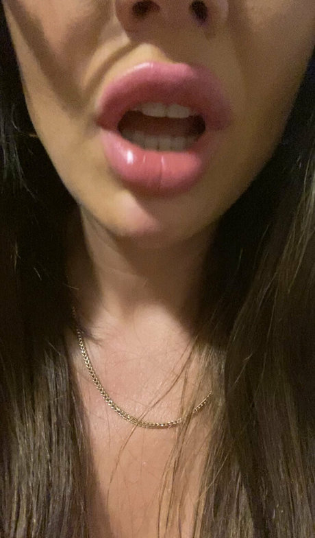Ashley Suk Fuk photo 427
