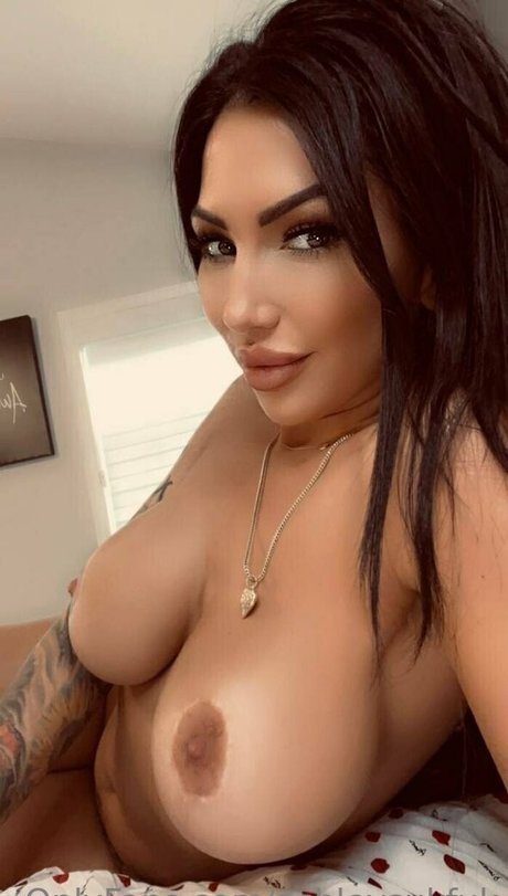 Ashley Suk Fuk photo 490