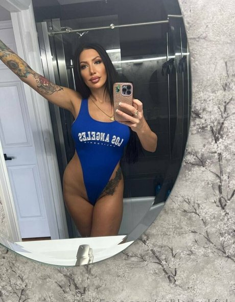 Ashley Suk Fuk photo 744