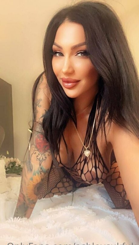 Ashley Suk Fuk photo 893