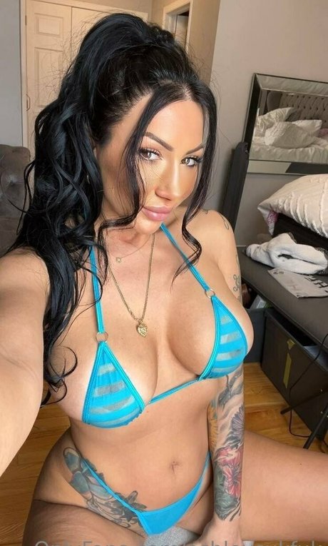 Ashley Suk Fuk photo 980
