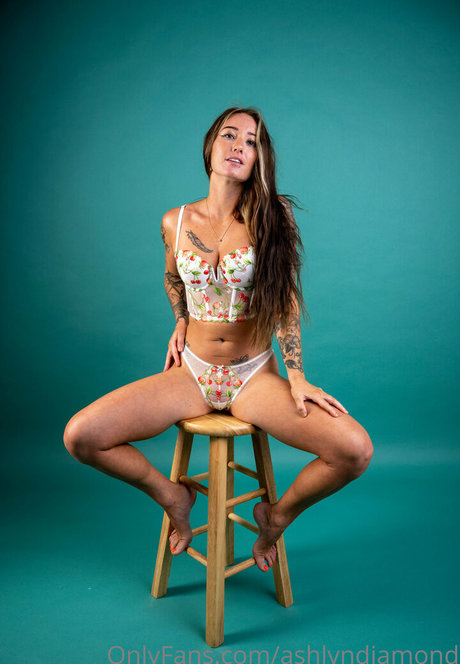 Ashlyndiamond photo 19