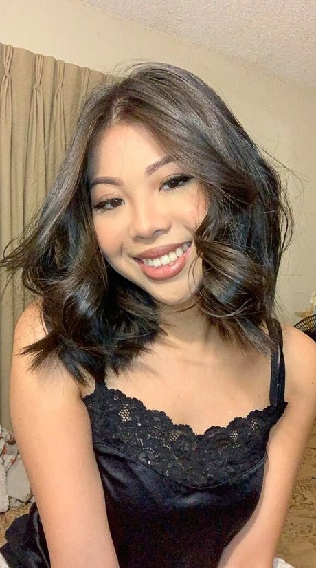 Asian Beauties photo 38